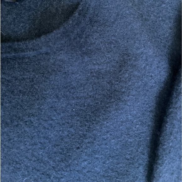 Neiman Marcus 100% Cashmere Sweater, Size XS - Picture 3 of 6